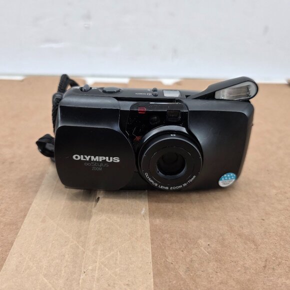 Olympus Stylus Infinity Zoom MJU 35mm Film Camera w/ 35-70mm Lens - Picture 1 of 9
